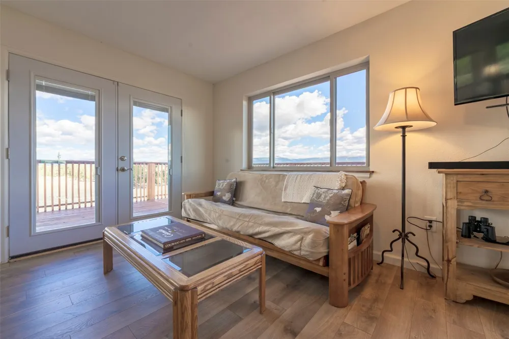 726 CUMBERLAND DRIVE Jefferson, CO 80456