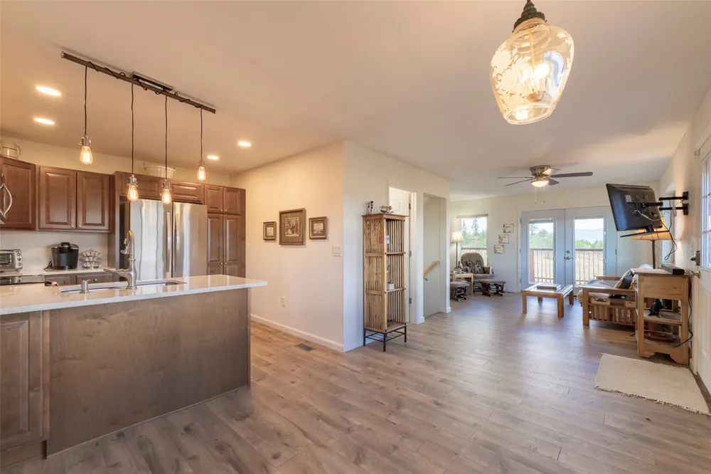 726 CUMBERLAND DRIVE Jefferson, CO 80456