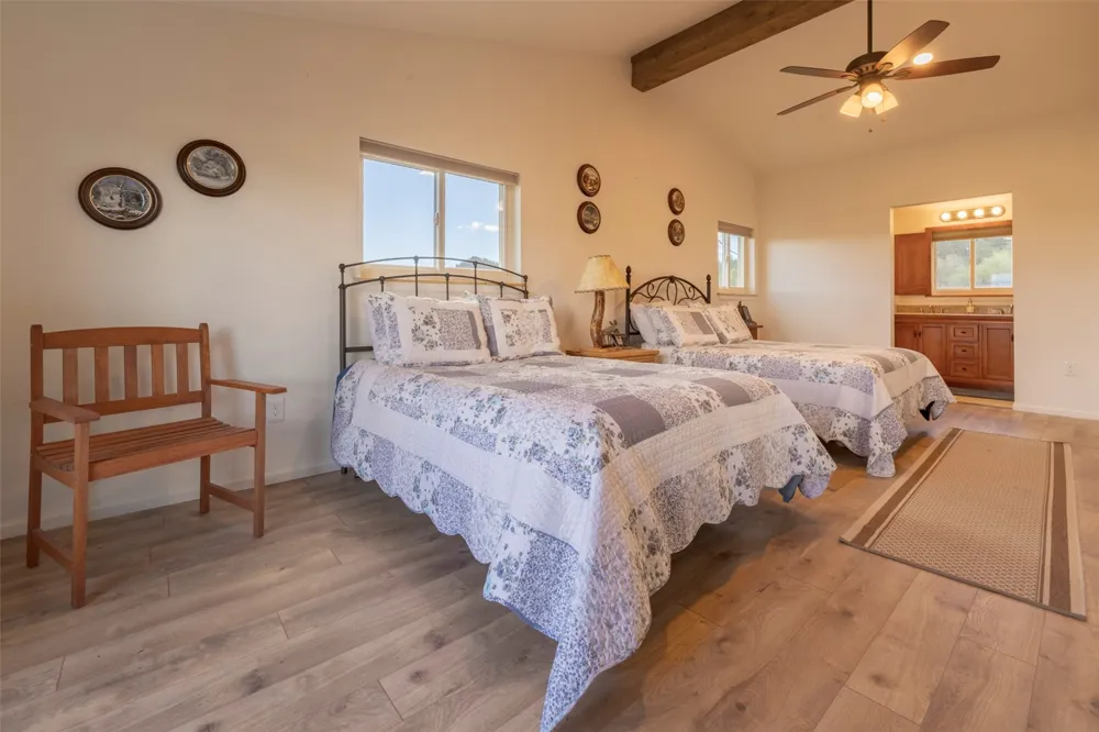 726 CUMBERLAND DRIVE Jefferson, CO 80456