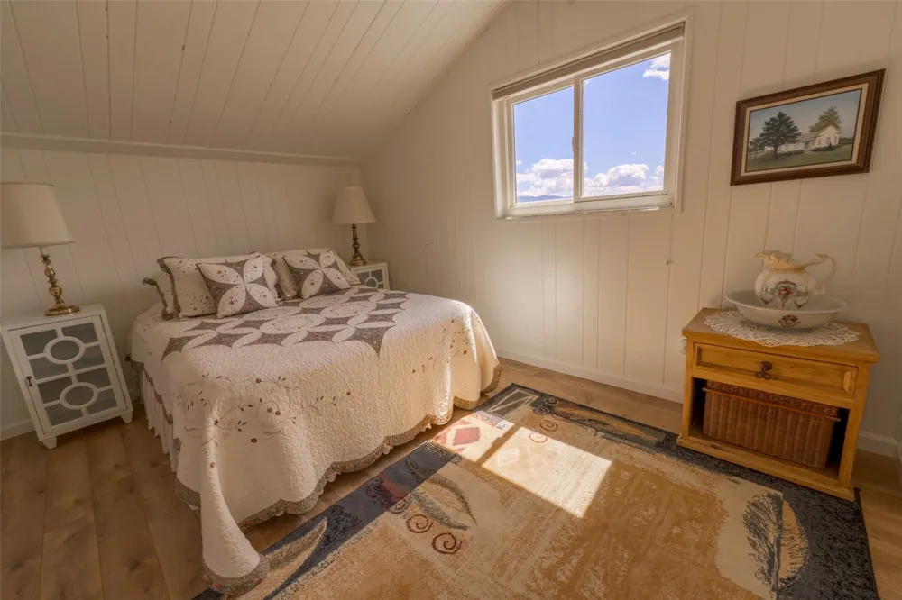 726 CUMBERLAND DRIVE Jefferson, CO 80456
