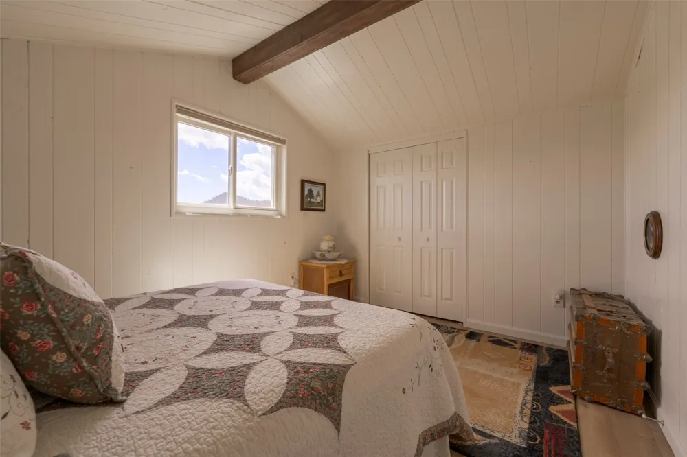 726 CUMBERLAND DRIVE Jefferson, CO 80456