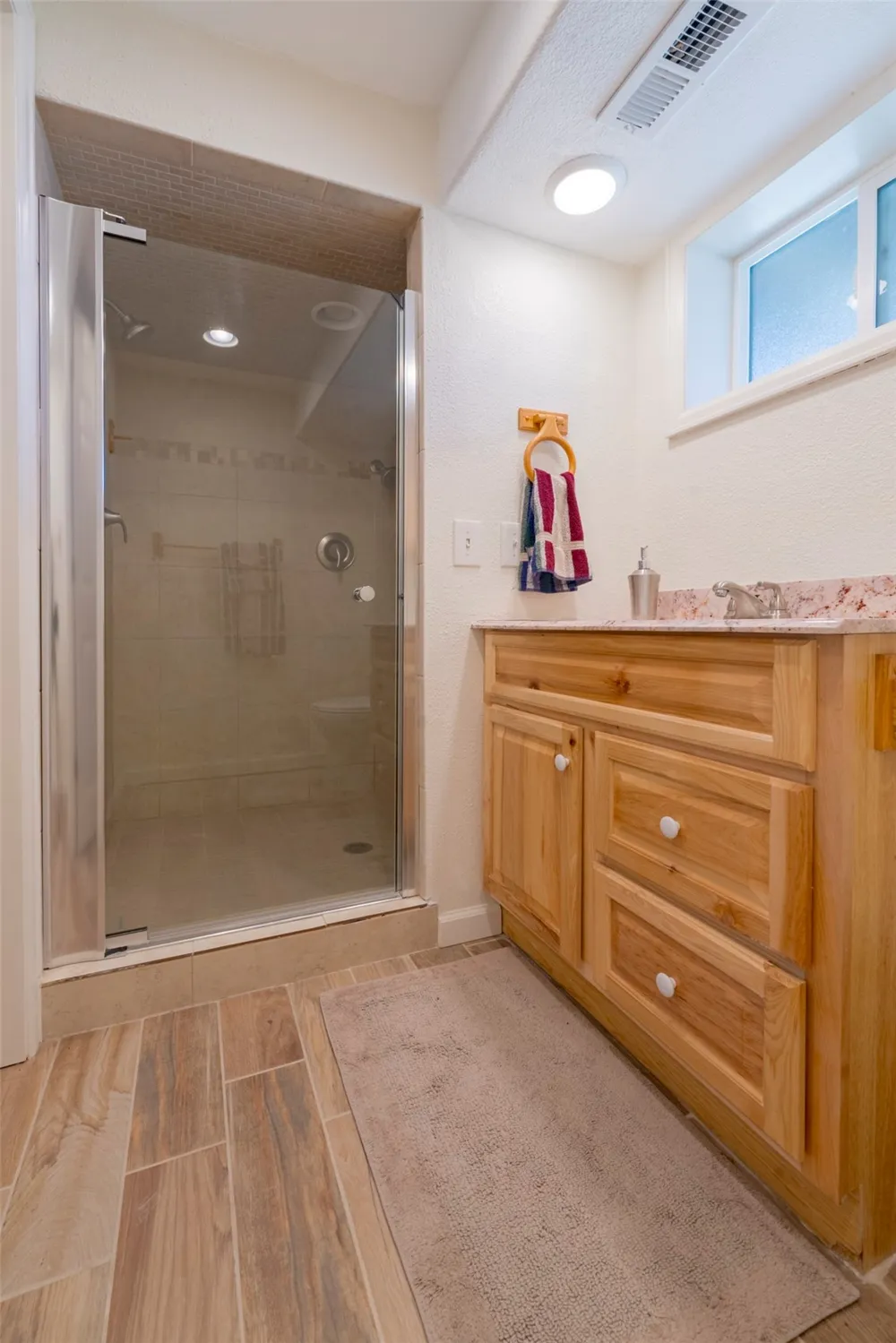 726 CUMBERLAND DRIVE Jefferson, CO 80456