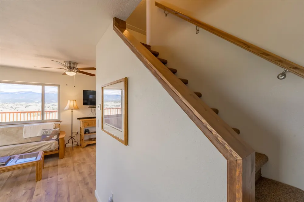 726 CUMBERLAND DRIVE Jefferson, CO 80456