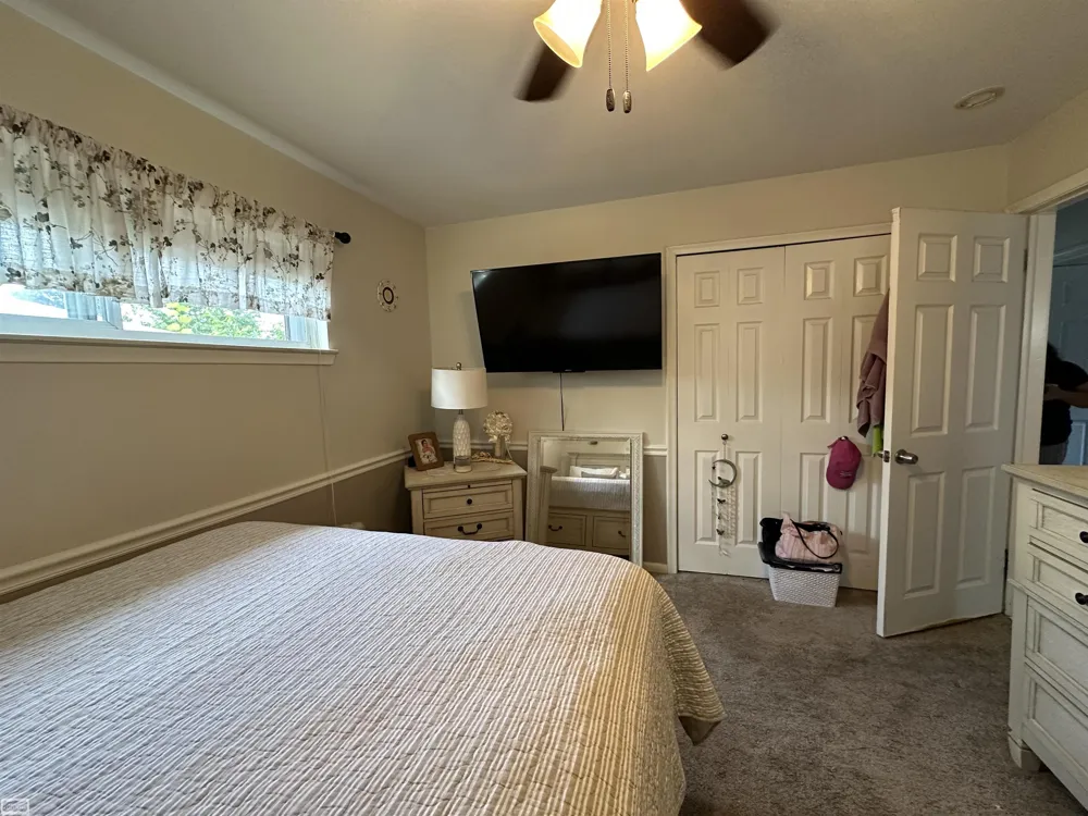 26219 VAN BUREN ROAD Dearborn Heights City, MI 48127