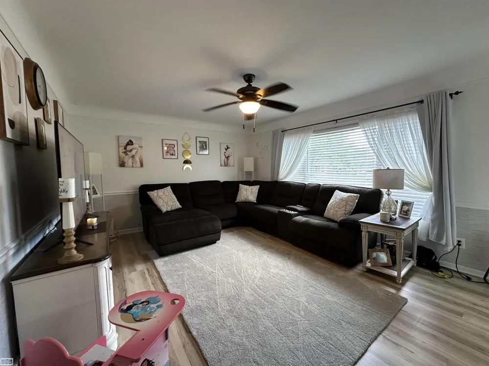 26219 VAN BUREN ROAD Dearborn Heights City, MI 48127