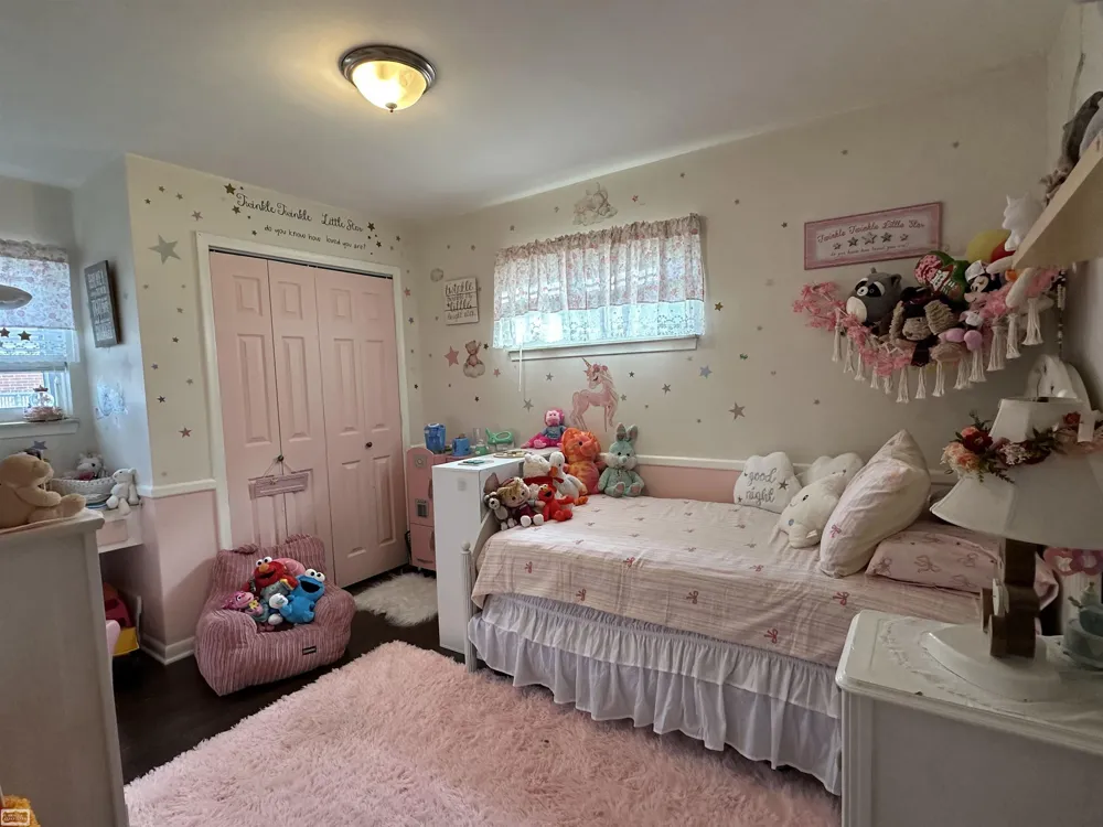 26219 VAN BUREN ROAD Dearborn Heights City, MI 48127