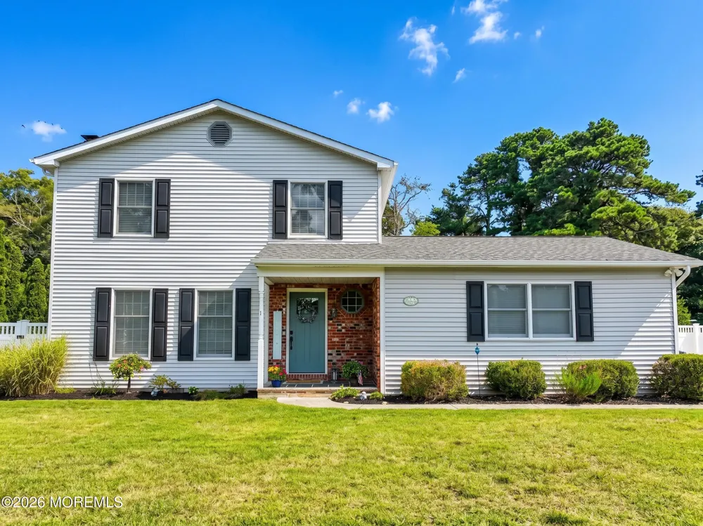 3 Pinehurst Drive Little Egg Harbor, NJ 08087