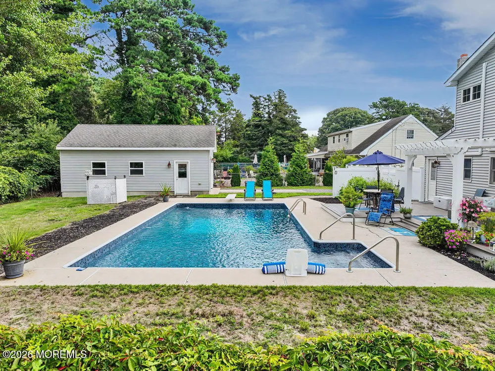 3 Pinehurst Drive Little Egg Harbor, NJ 08087
