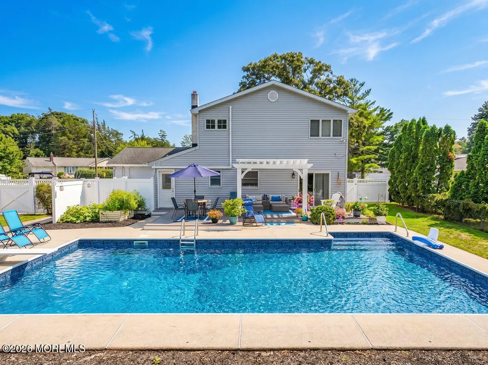 3 Pinehurst Drive Little Egg Harbor, NJ 08087