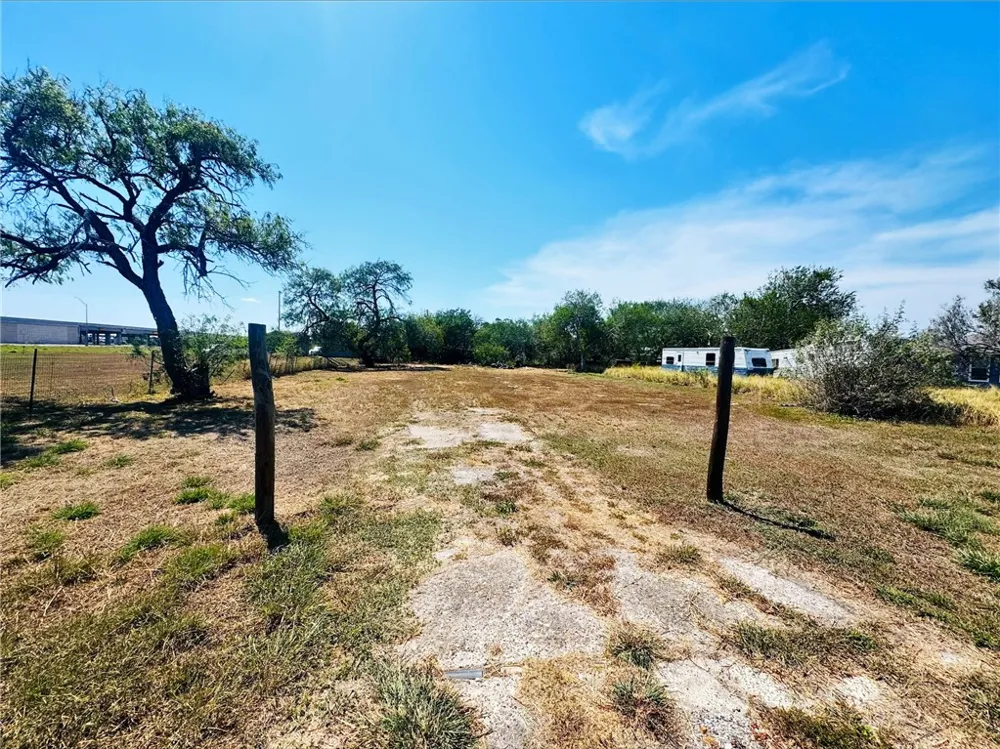 217 Rusk Street Corpus Christi, TX 78406