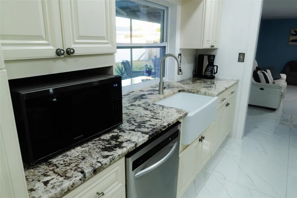 4710 SHALE PLACE Tampa, FL 33615