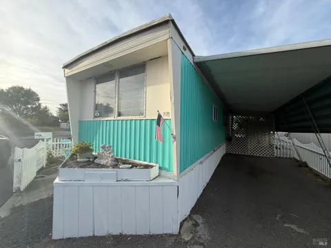 50 River Road ##3