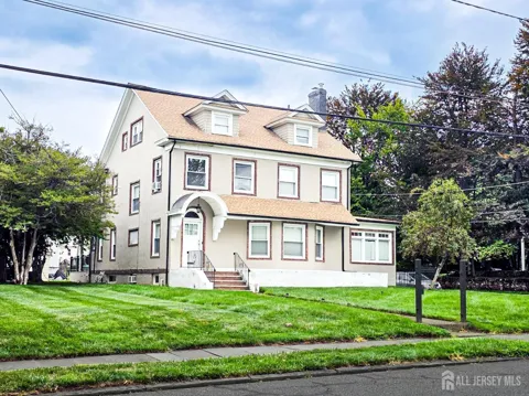 925 Hillside Avenue #27