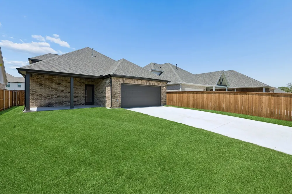 2258 Terlingua Drive Waxahachie, TX 75165