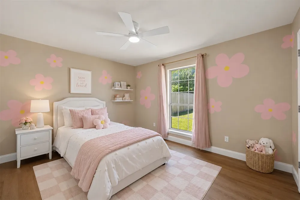 325 Fannin Drive Hewitt, TX 76643
