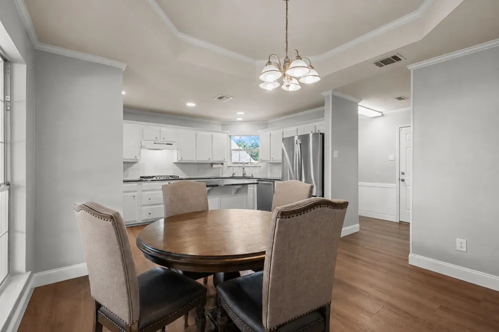 325 Fannin Drive Hewitt, TX 76643