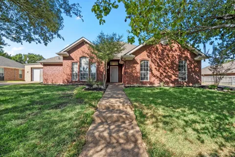 325 Fannin Drive
