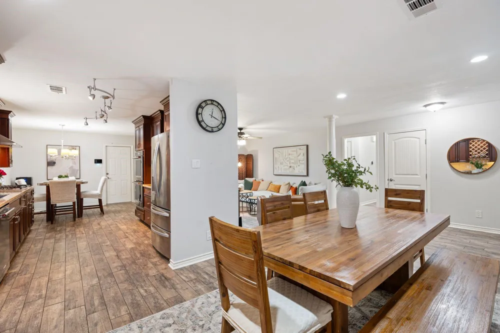 5658 Cartagena Street Houston, TX 77035