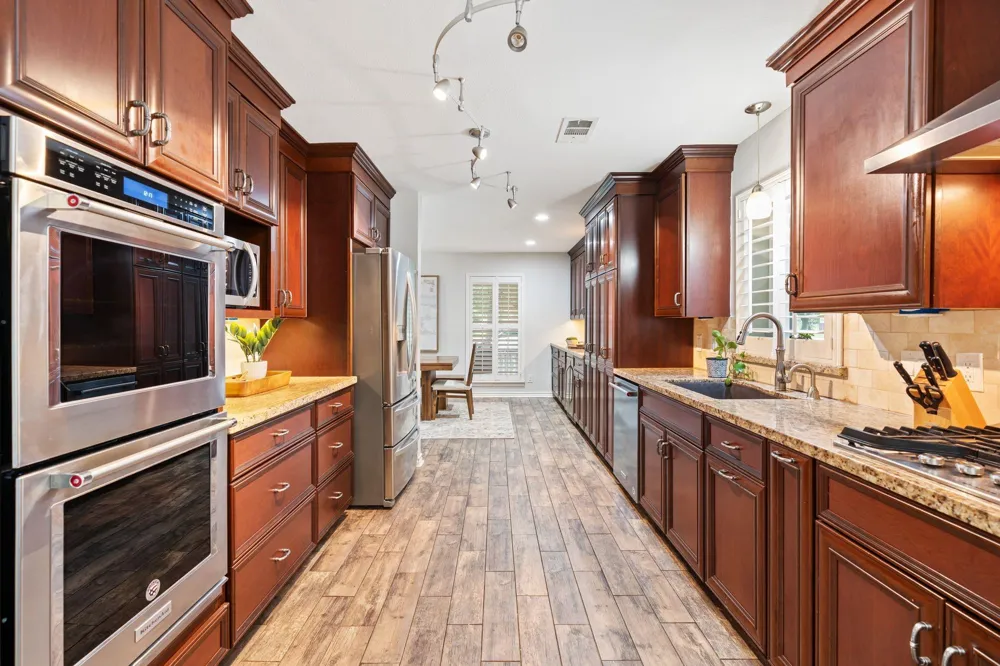 5658 Cartagena Street Houston, TX 77035