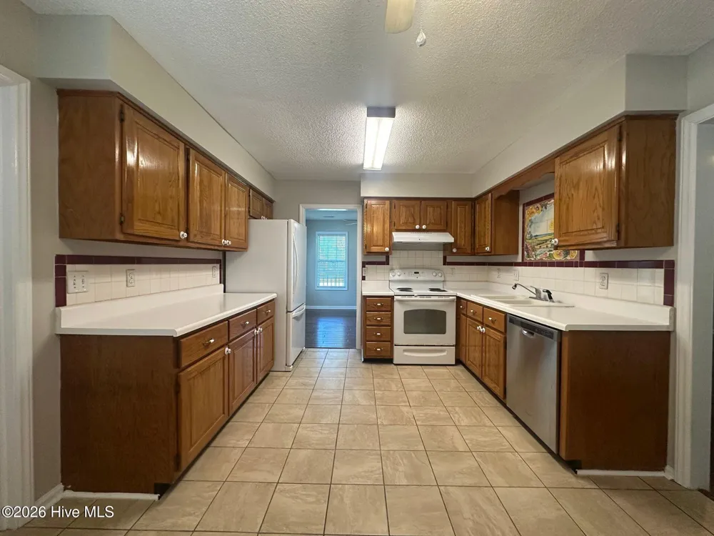 159 Longwood Drive Stella, NC 28582