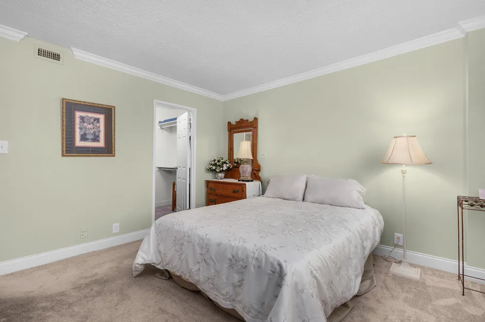 1131 Stringers Ridge Road #11E Chattanooga, TN 37405