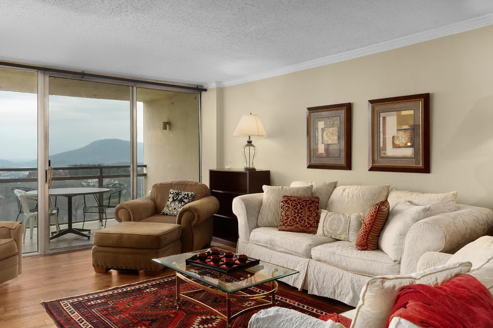 1131 Stringers Ridge Road #11E Chattanooga, TN 37405
