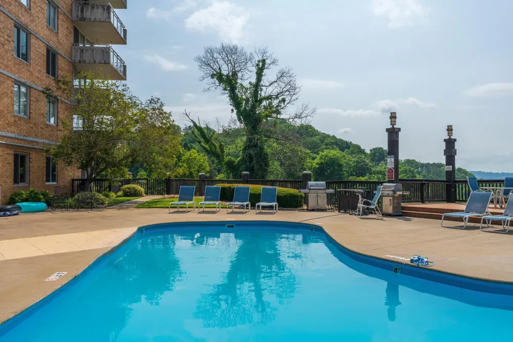 1131 Stringers Ridge Road #11E Chattanooga, TN 37405