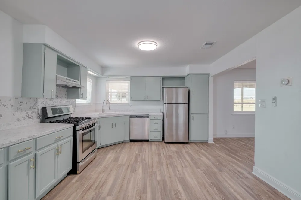 20960 Cameron Road Coupland, TX 78615