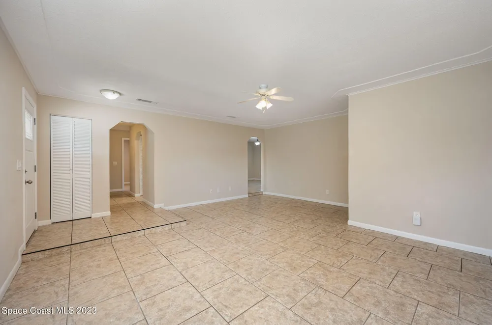 511 Avignon Drive Melbourne, FL 32935