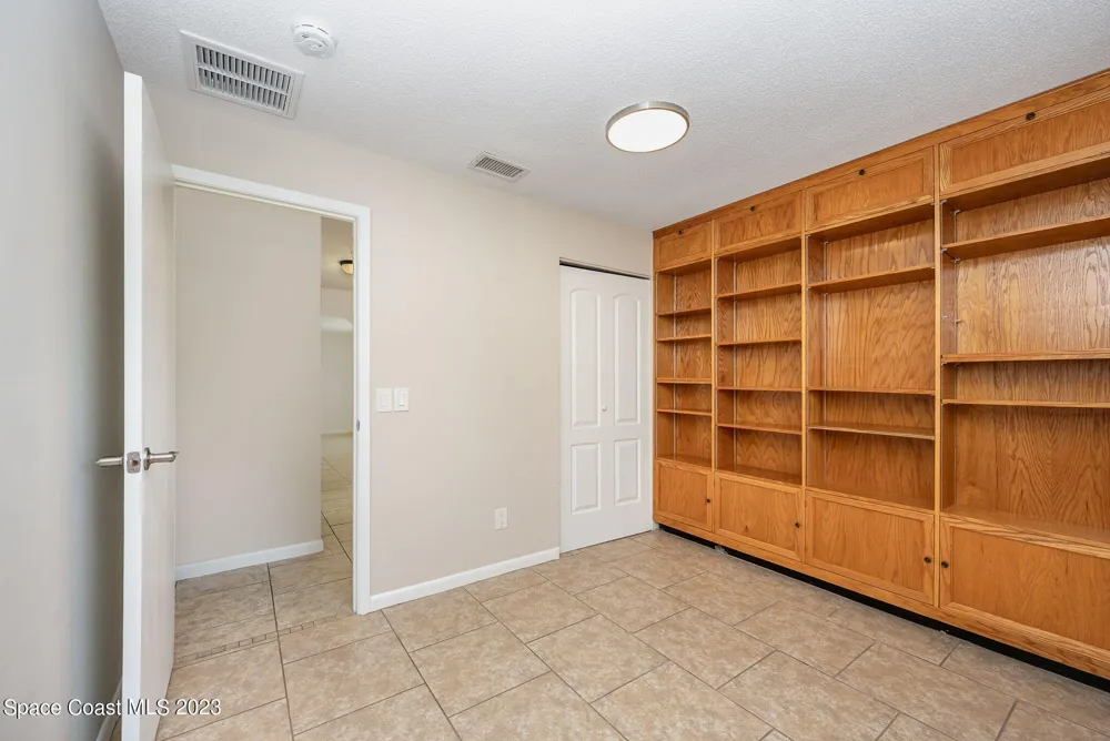511 Avignon Drive Melbourne, FL 32935
