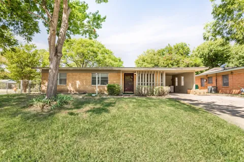 1203 Sunnybrook Drive