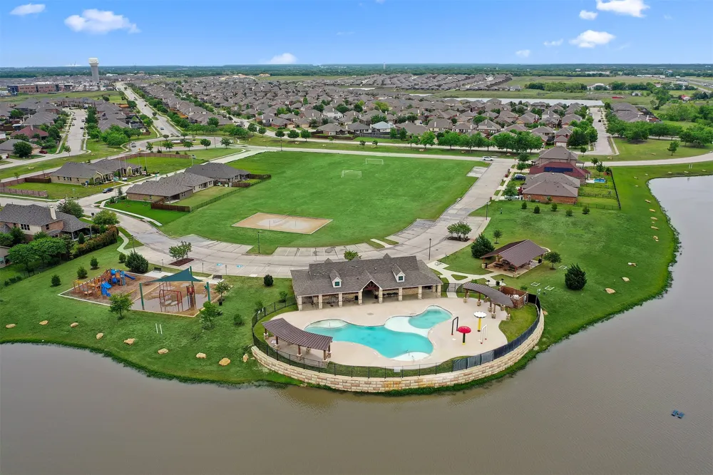 221 Corcovado Avenue Royse City, TX 75189