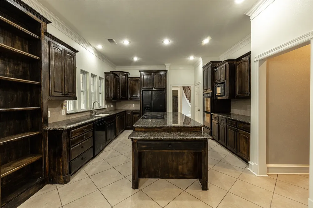 6503 County Road 2560 Royse City, TX 75189