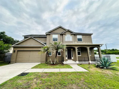 438 PALM DRIVE