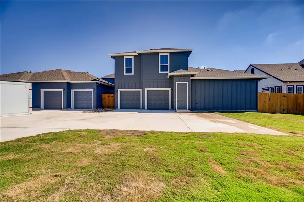 8000 Hillock Terrace #B Austin, TX 78744