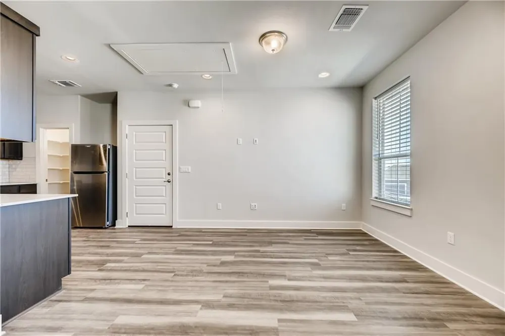8000 Hillock Terrace #B Austin, TX 78744