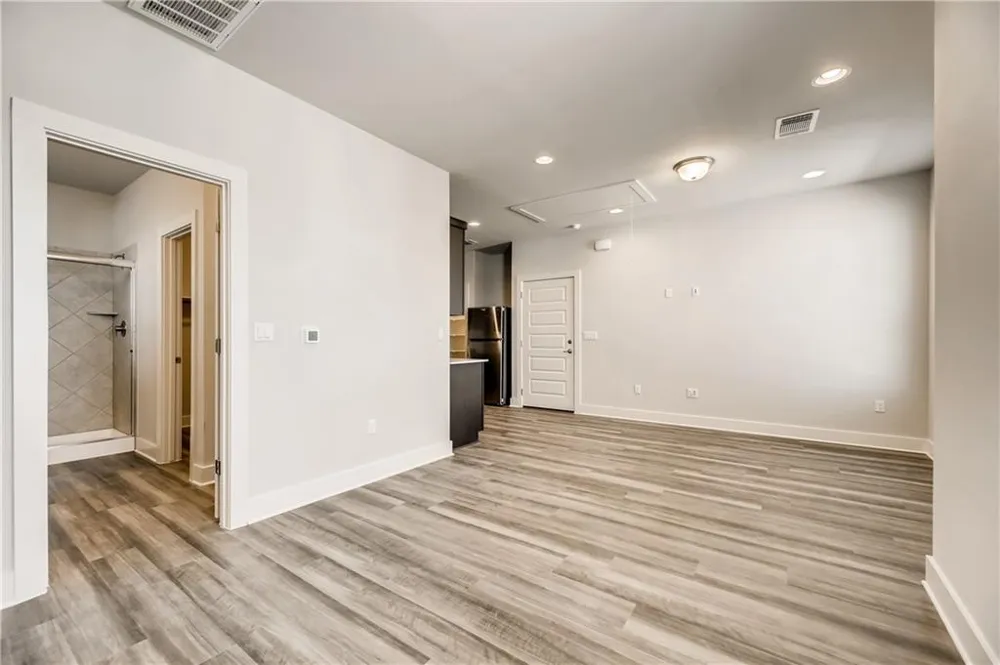 8000 Hillock Terrace #B Austin, TX 78744