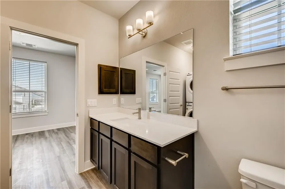 8000 Hillock Terrace #B Austin, TX 78744