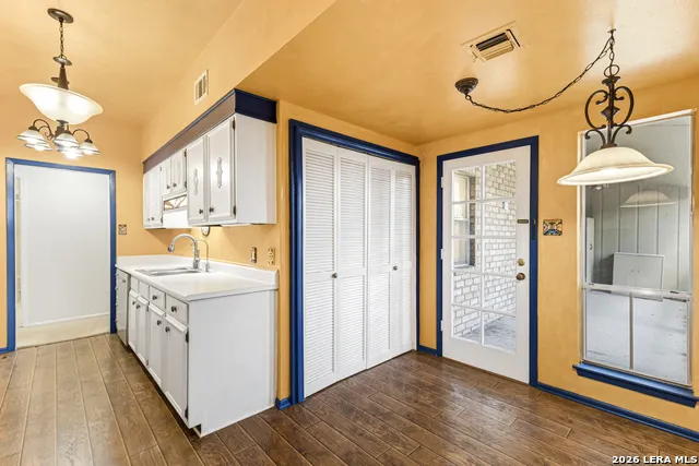 3678 HIDDEN DR #905 San Antonio, TX 78217