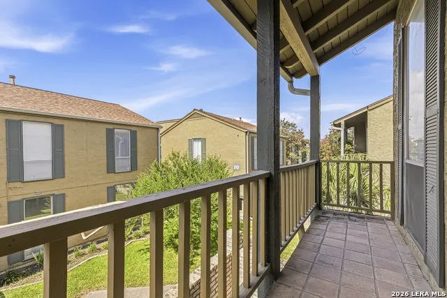 3678 HIDDEN DR #905 San Antonio, TX 78217