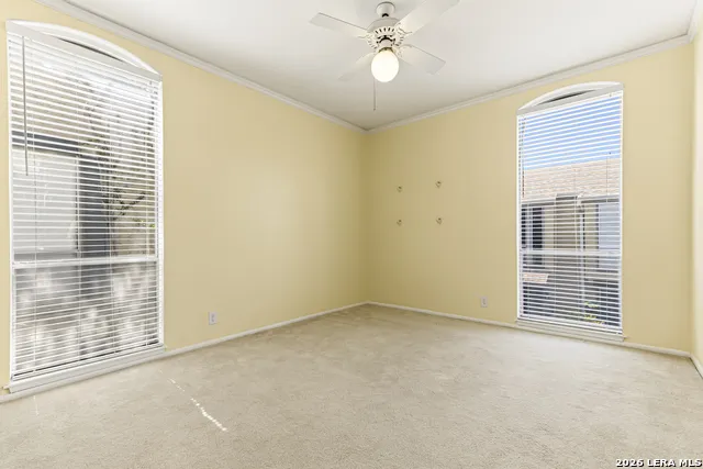 3678 HIDDEN DR #905 San Antonio, TX 78217