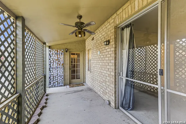 3678 HIDDEN DR #905 San Antonio, TX 78217