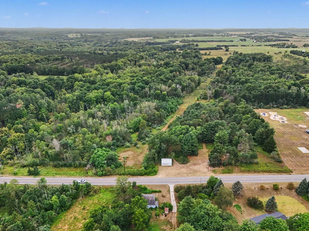 4079 Stiles Road Scottville, MI 49454