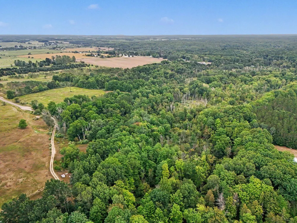 4079 Stiles Road Scottville, MI 49454