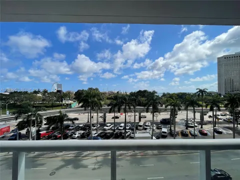 50 Biscayne Blvd #505