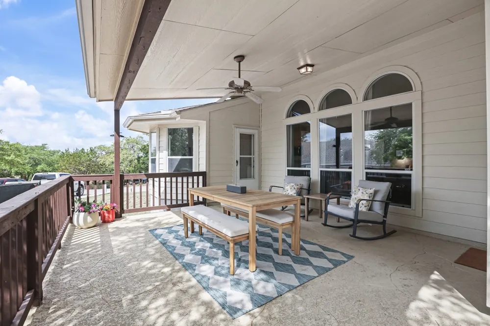 21105 Newport Cove Lago Vista, TX 78645