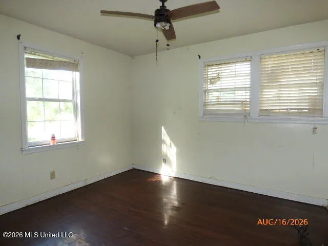 121 Catalpa Drive Natchez, MS 39120