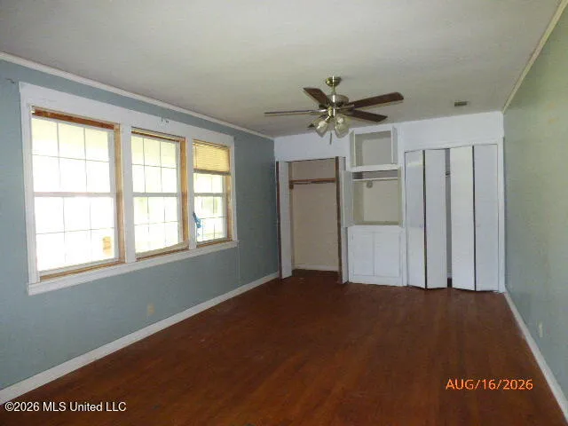 121 Catalpa Drive Natchez, MS 39120