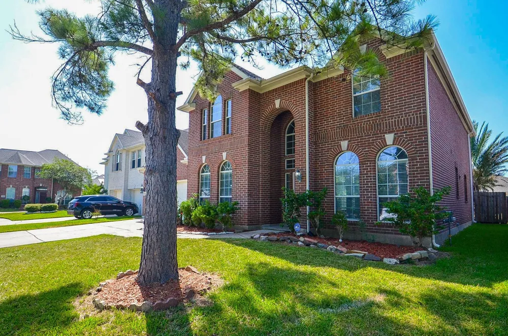 13109 Sunset Cliff Court Sugar Land, TX 77478