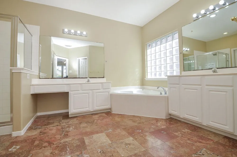 13109 Sunset Cliff Court Sugar Land, TX 77478